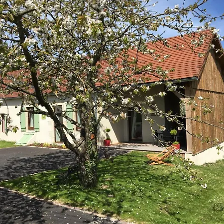 Saint-pourcain-sur-sioule, 3 Pieces, 5 Personnes - Fr-1-489-218 * Saint-Pourçain-sur-Sioule